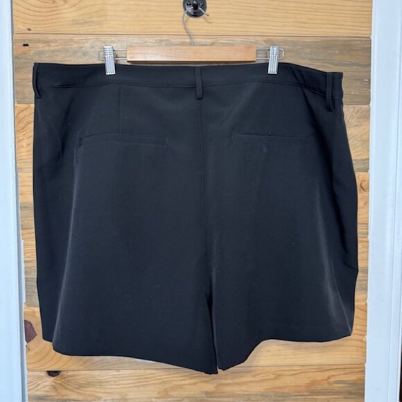 Edited by‎ Remi Bader Women's Trouser Shorts Plus Size 22W - Picture 5 of 7